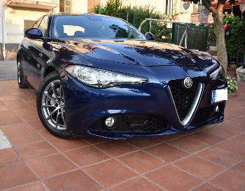 ALFA ROMEO Giulia 2.2 turbodiesel 150cv at8 business (navi + cerchi 17 + unico prop.)