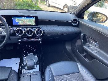 MERCEDES-BENZ A 180d BUSINESS EXTRA AUT. (TETTO APRIBILE)