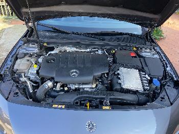 MERCEDES-BENZ A 180d BUSINESS EXTRA AUT. (TETTO APRIBILE)