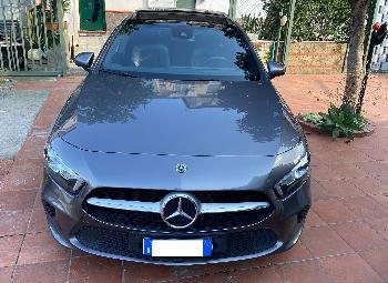 MERCEDES-BENZ A 180d BUSINESS EXTRA AUT. (TETTO APRIBILE)