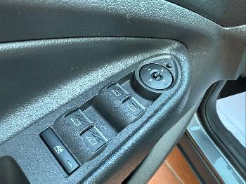 FORD KUGA 2.0 TDCi 120cv 2WD BUSINESS (DICEMBRE 2019)