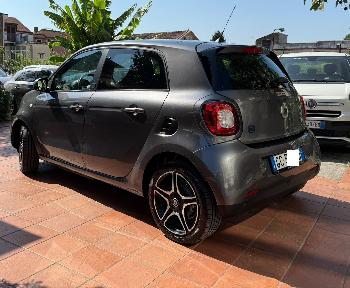 SMART FORFOUR EQ PULSE (TETTO PAN.+RETROCAM.+NAVI)