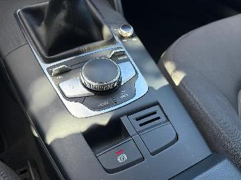 AUDI A3 30 TDI BUSINESS