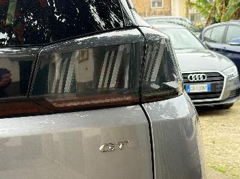 PEUGEOT 5008 BlueHDI 130cv EAT8 GT