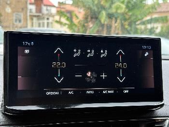 PEUGEOT 5008 BlueHDI 130cv EAT8 GT