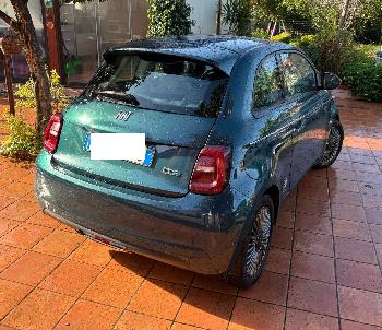 FIAT 500e 42 kWh ICON (TETTO PANORAMICO+RETROCAM.)