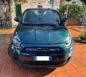 FIAT 500e 42 kWh ICON (TETTO PANORAMICO+RETROCAM.)